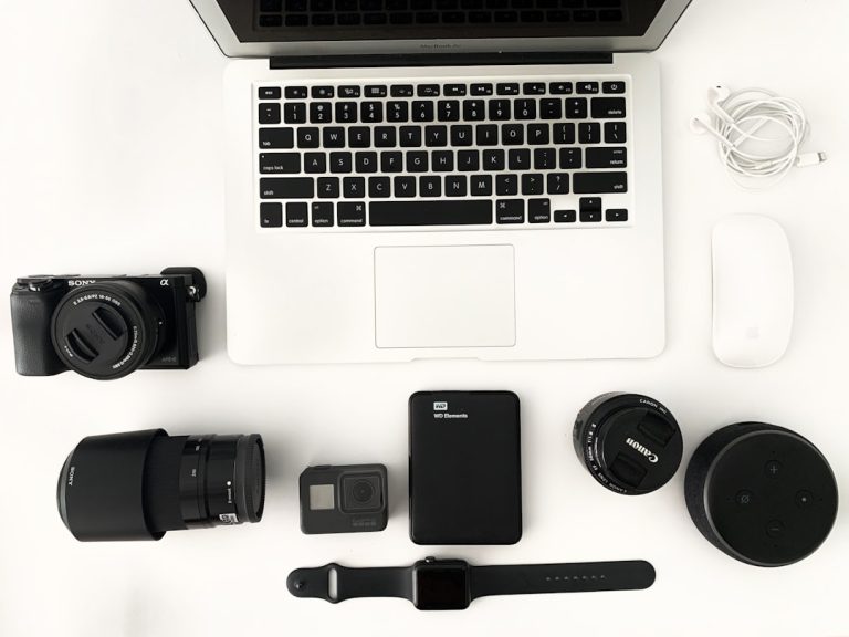 Must-Have Travel Gadgets to Enhance Your Journey